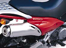 Suzuki XF650 Freewind